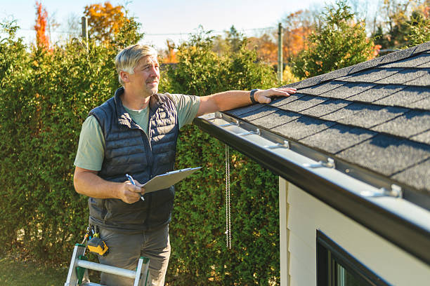 Professional Roof Inspection technician working in Lexington, MS